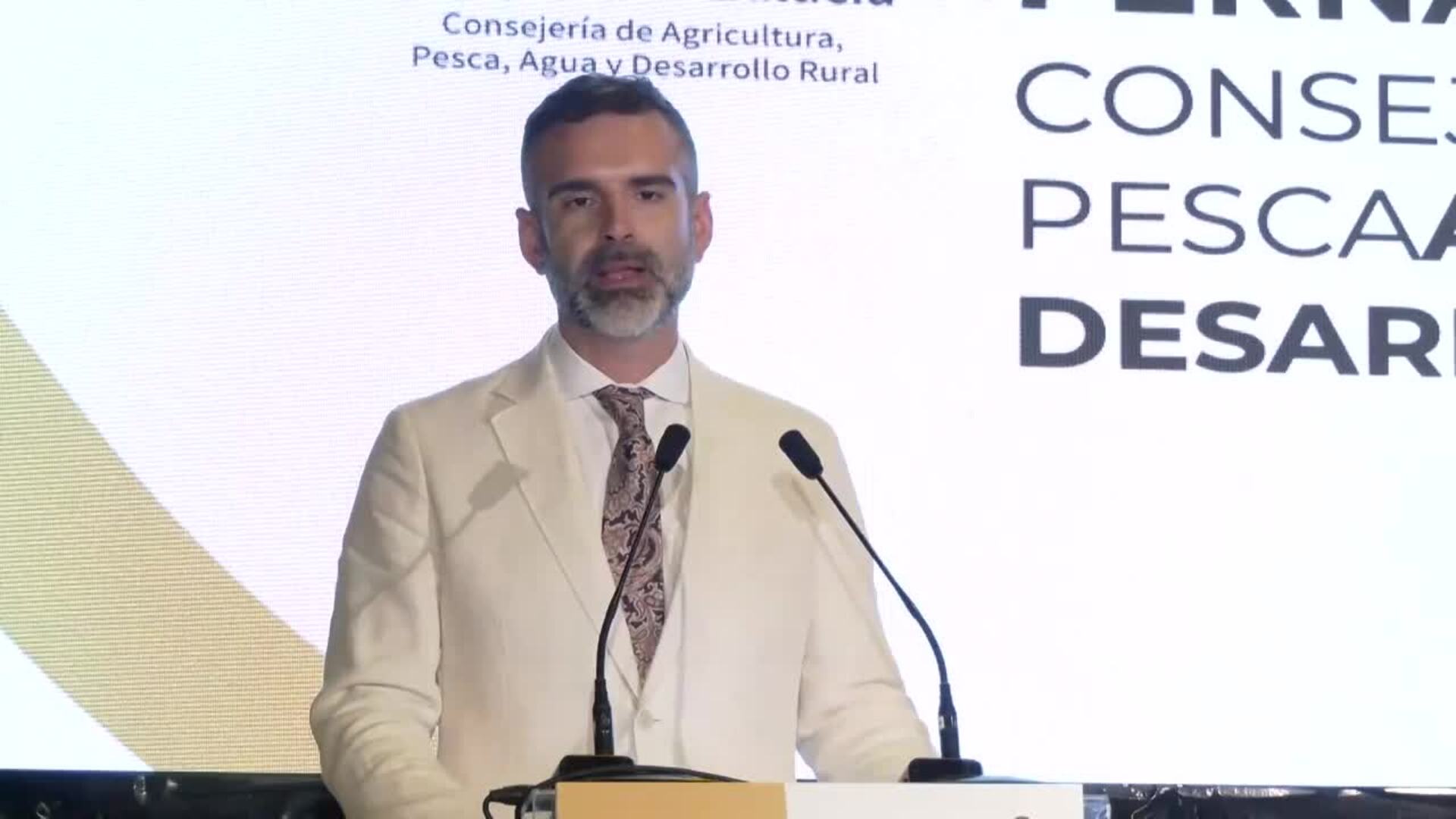 Fernández-Pacheco destaca el trabajo de Landaluz para posicionar la industria agroalimentaria