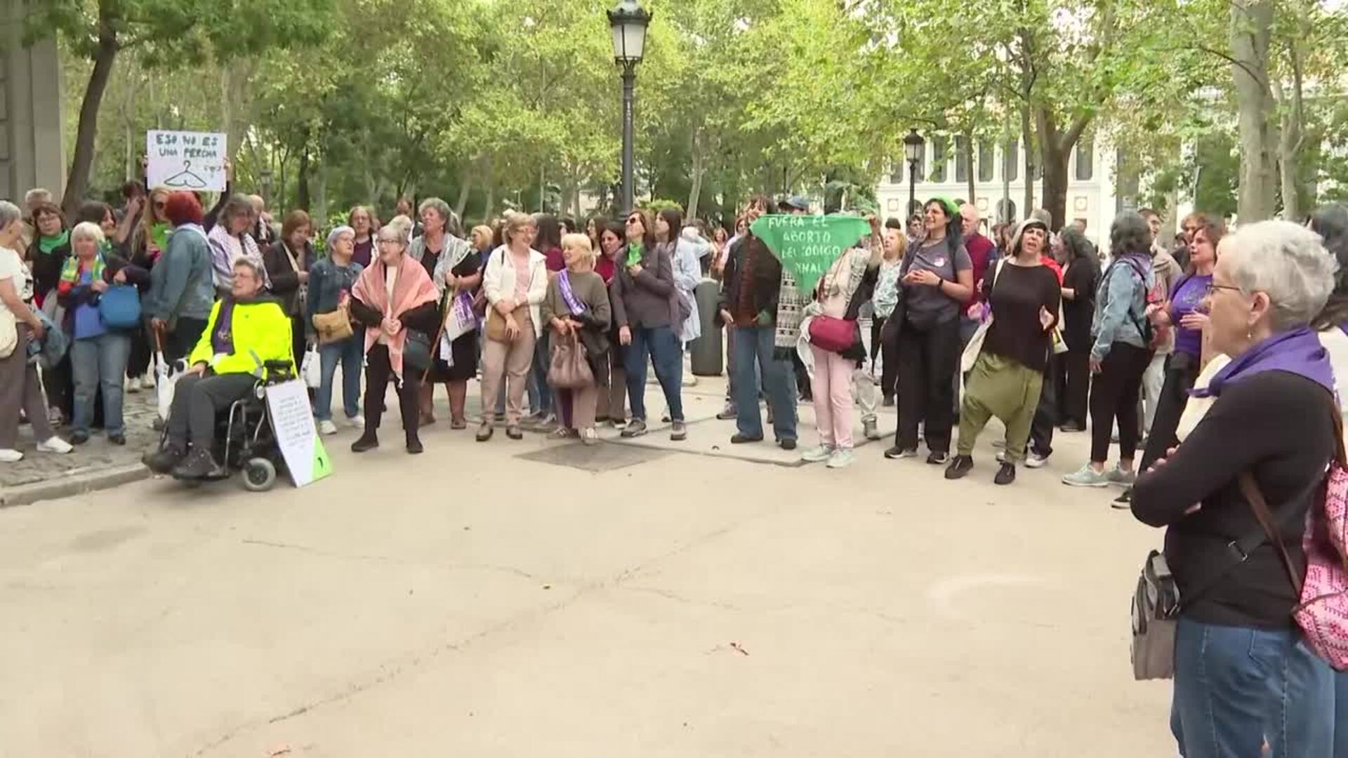 El Gobierno envía al Congreso el blindaje del aborto en la Constitución