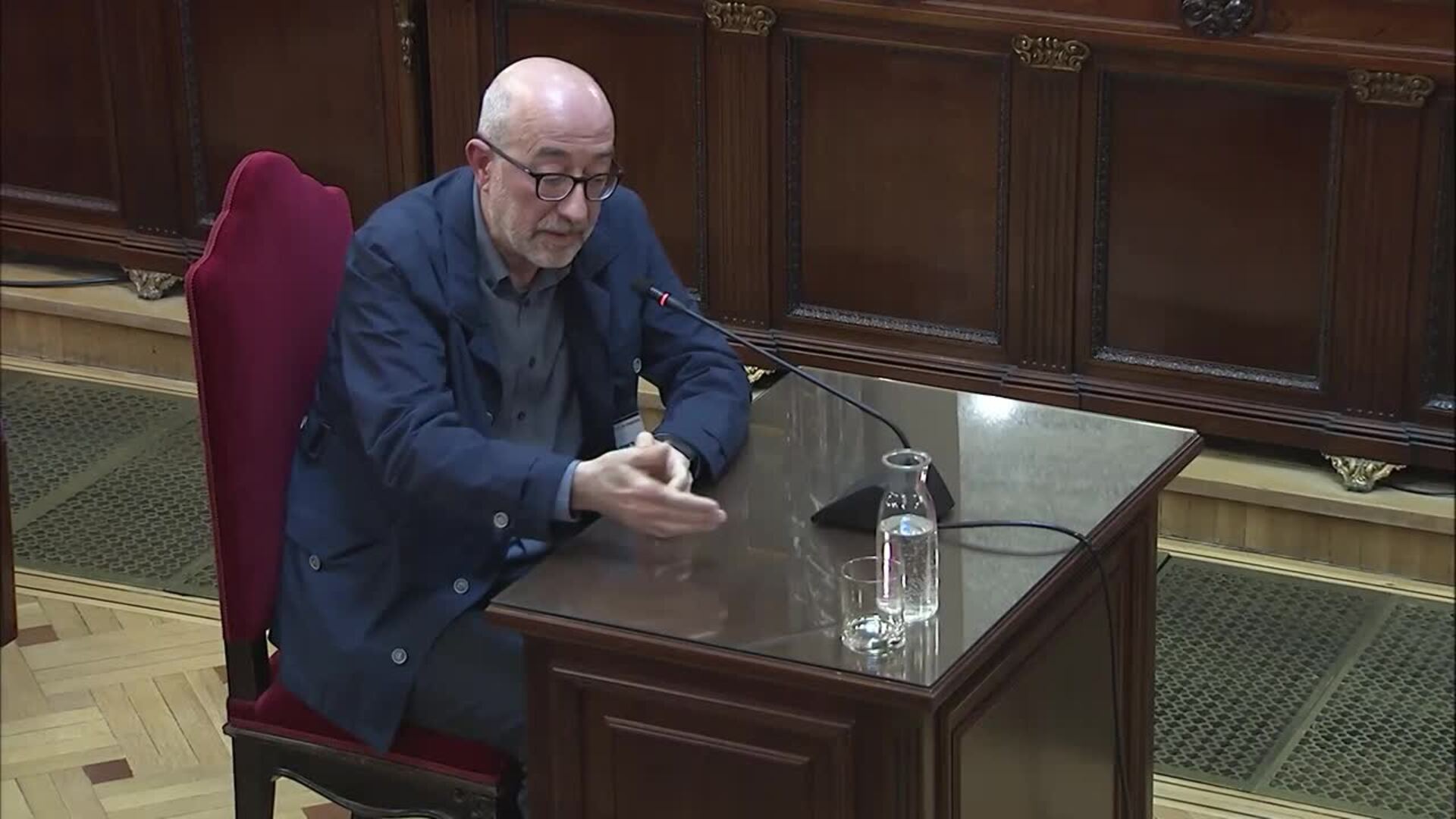Zaldívar asegura que era "correa transmisora" y se limitaba a trasladar órdenes de superiores