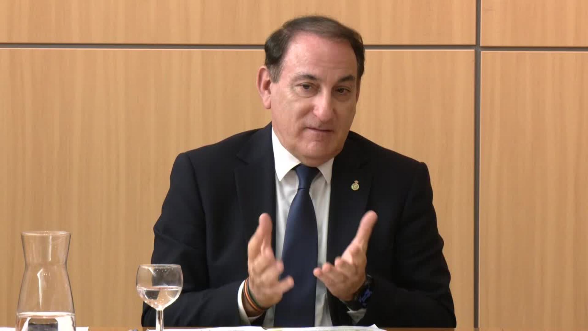 La CEA pide un Gobierno "estable y proactivo con empresas"