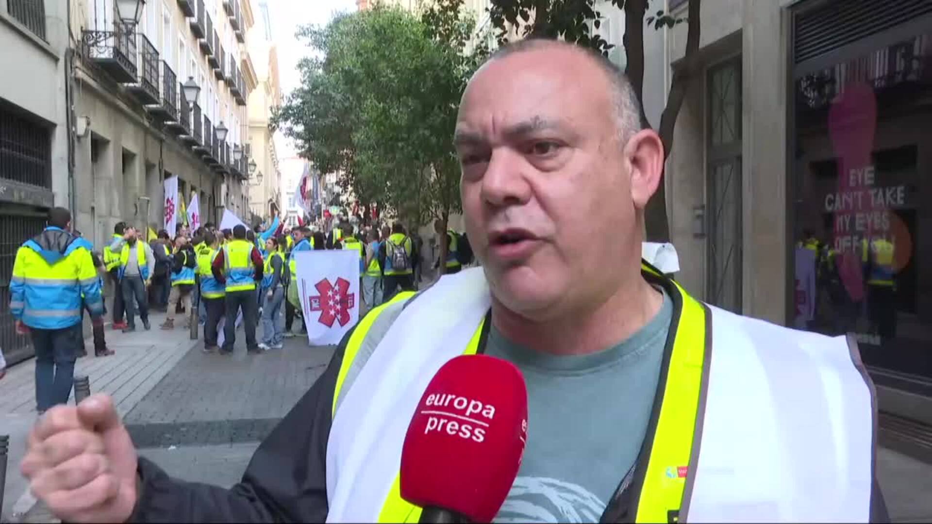 CGT Sanidad Madrid protesta para mejorar sus condiciones laborales