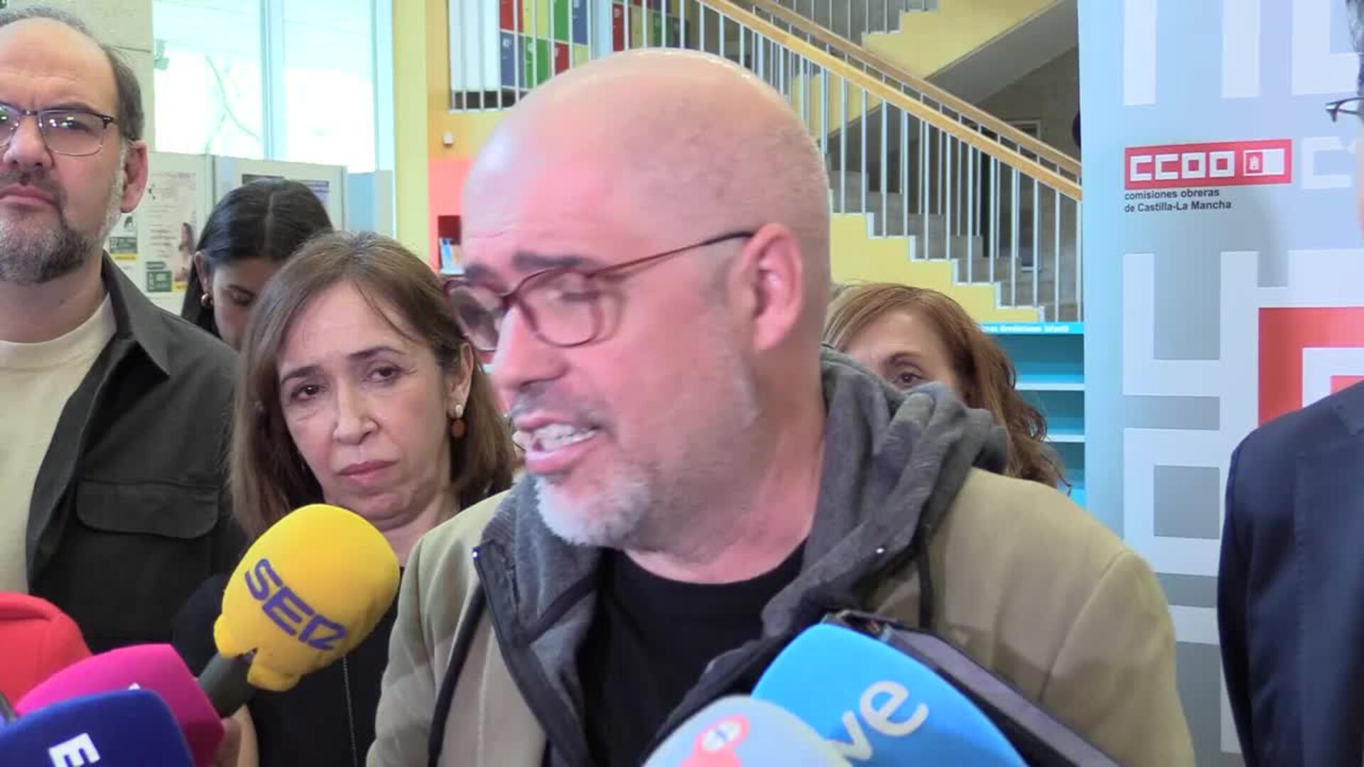 Sordo pide a la izquierda "hablar menos de partidos y más de los problemas de la gente"