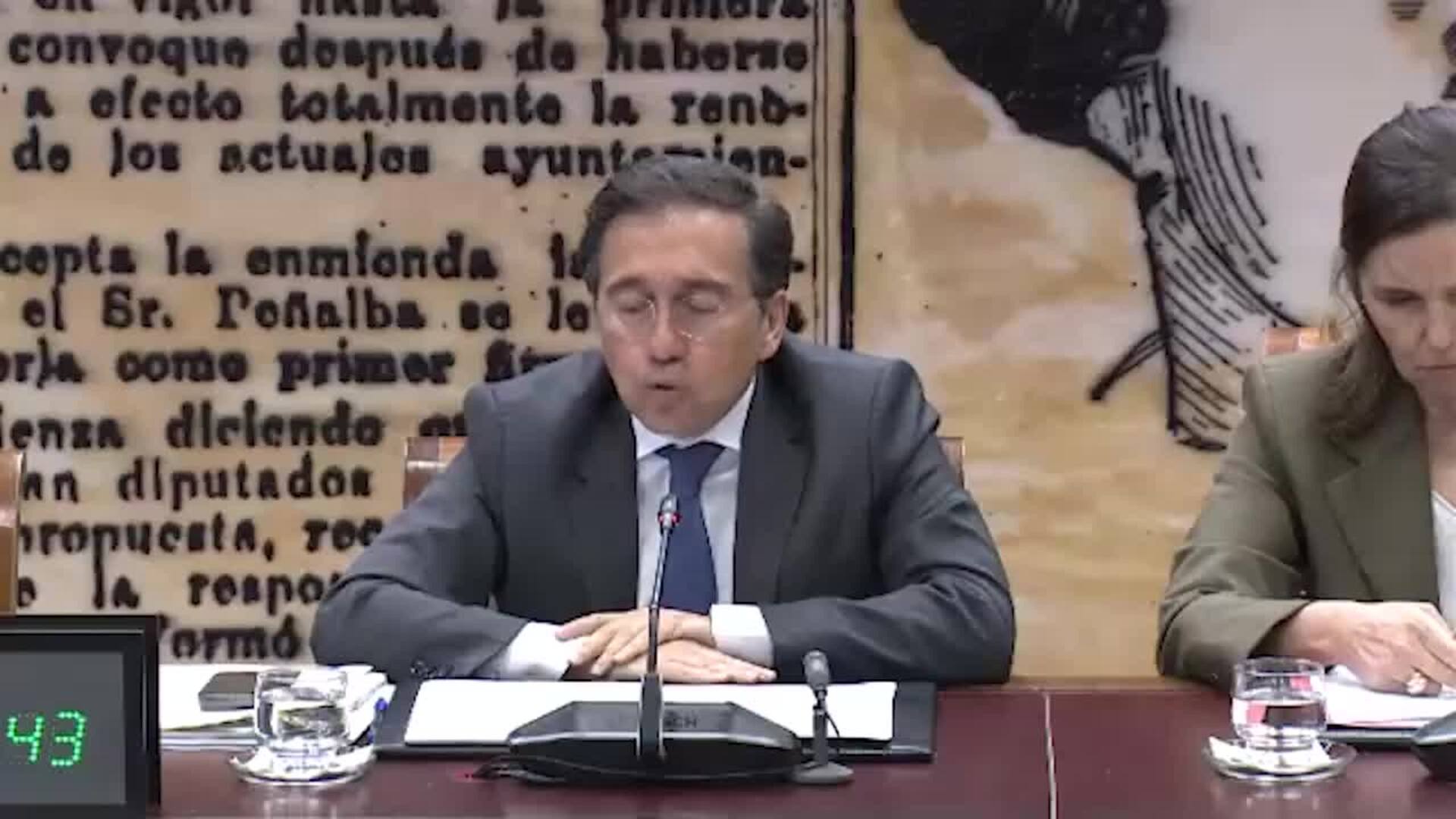 Albares pide a los senadores que "condenen" la detención de militar español por parte de Israel