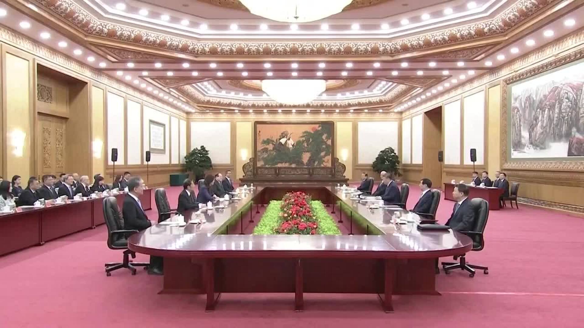 Histórica reunión entre Xi Jinping y la líder de la oposición de Taiwán
