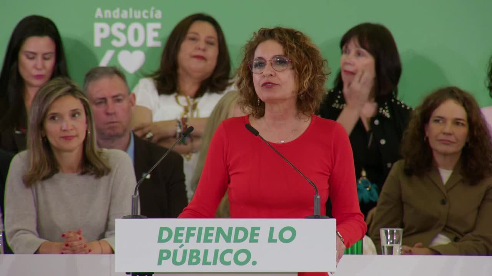 Montero agradece la "capacidad de integración" en el PSOE-A para conformar unas listas "serias"