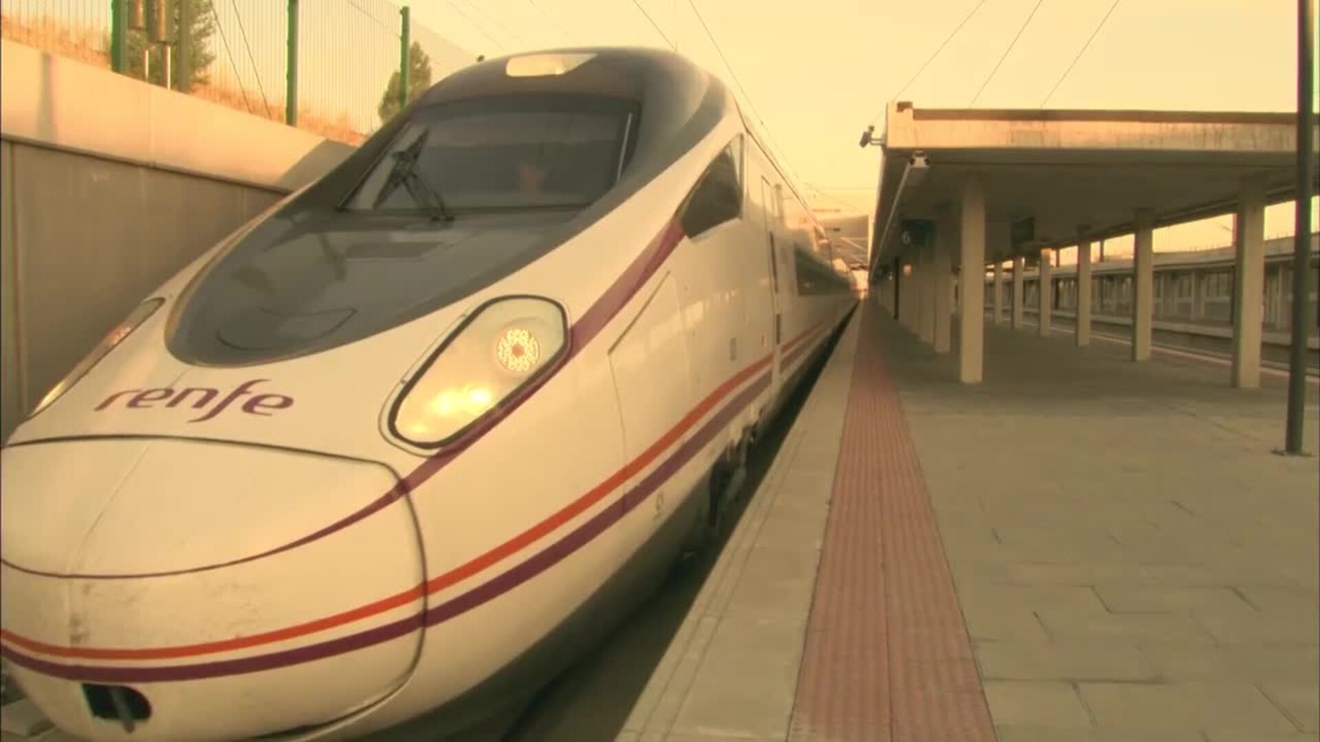 El transporte ferroviario en España se desploma un 15,8% en febrero