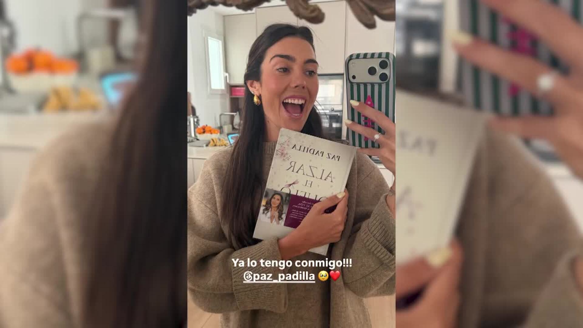 Anna Ferrer Padilla, orgullosa del nuevo libro de su madre