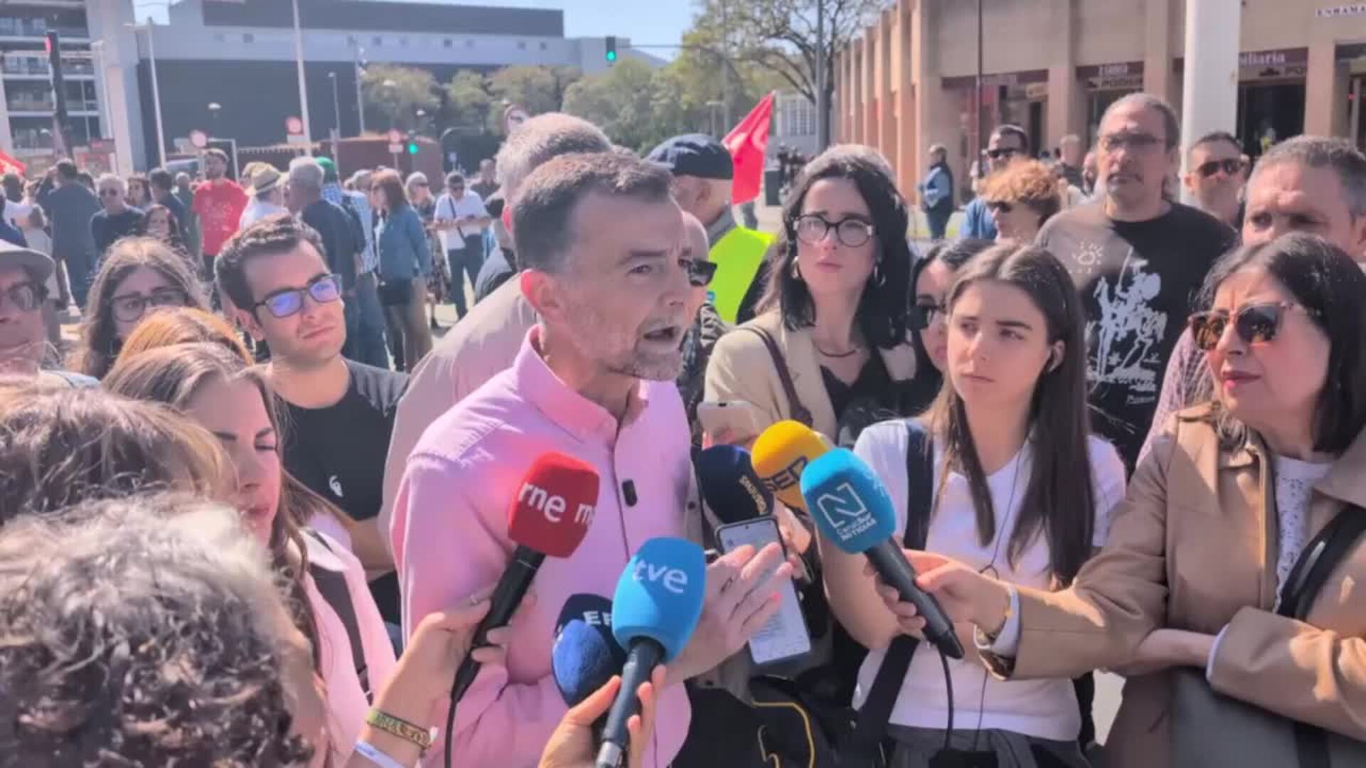 Maíllo asegura que Moreno "desprecia" a víctimas de cribado al no establecer medidas "serias"