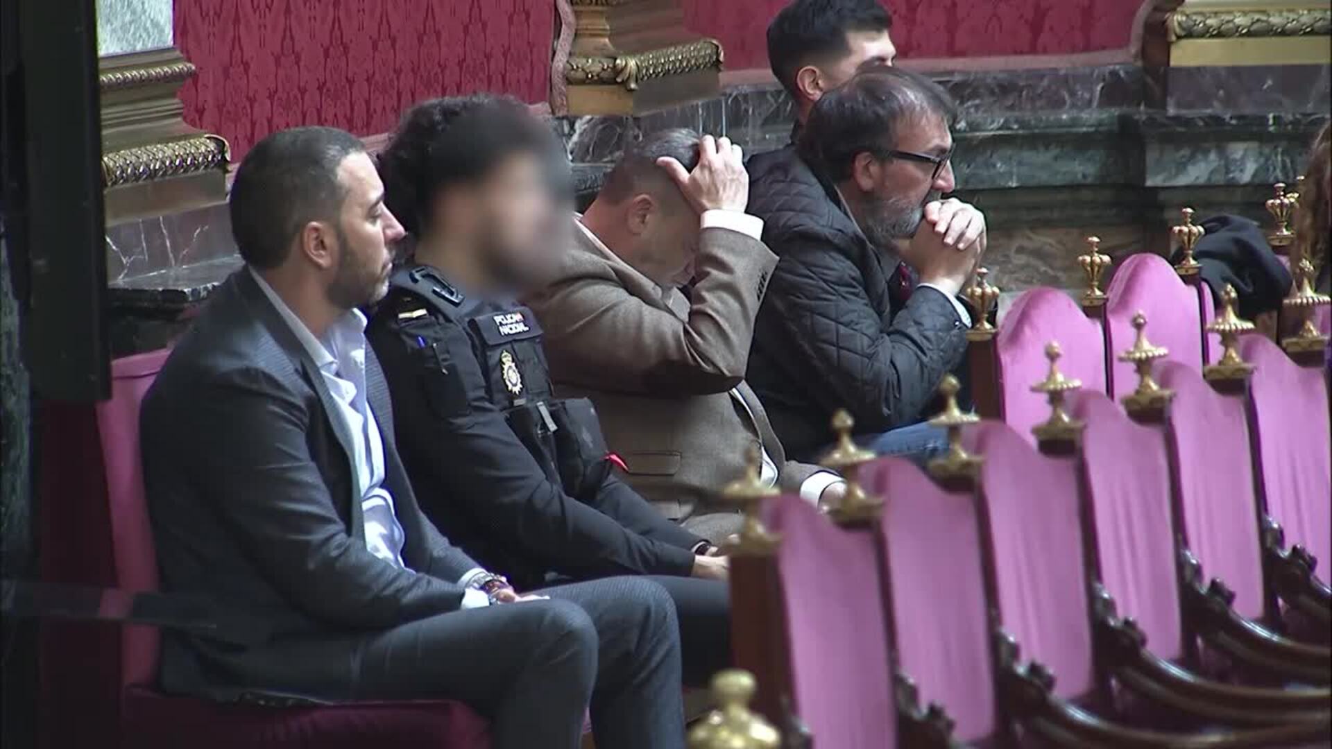 Juicio del 'caso mascarillas': la expareja de Koldo no reconoce los mensajes sobre dinero