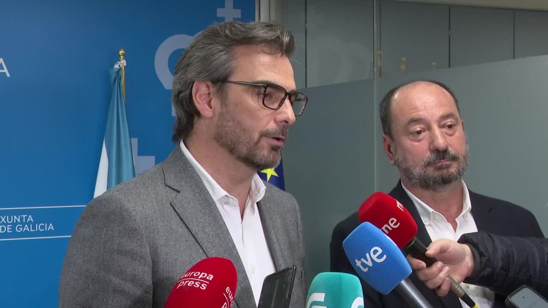 Xunta pide a administraciones locales ir "en la misma dirección" para conseguir nuevos vuelos