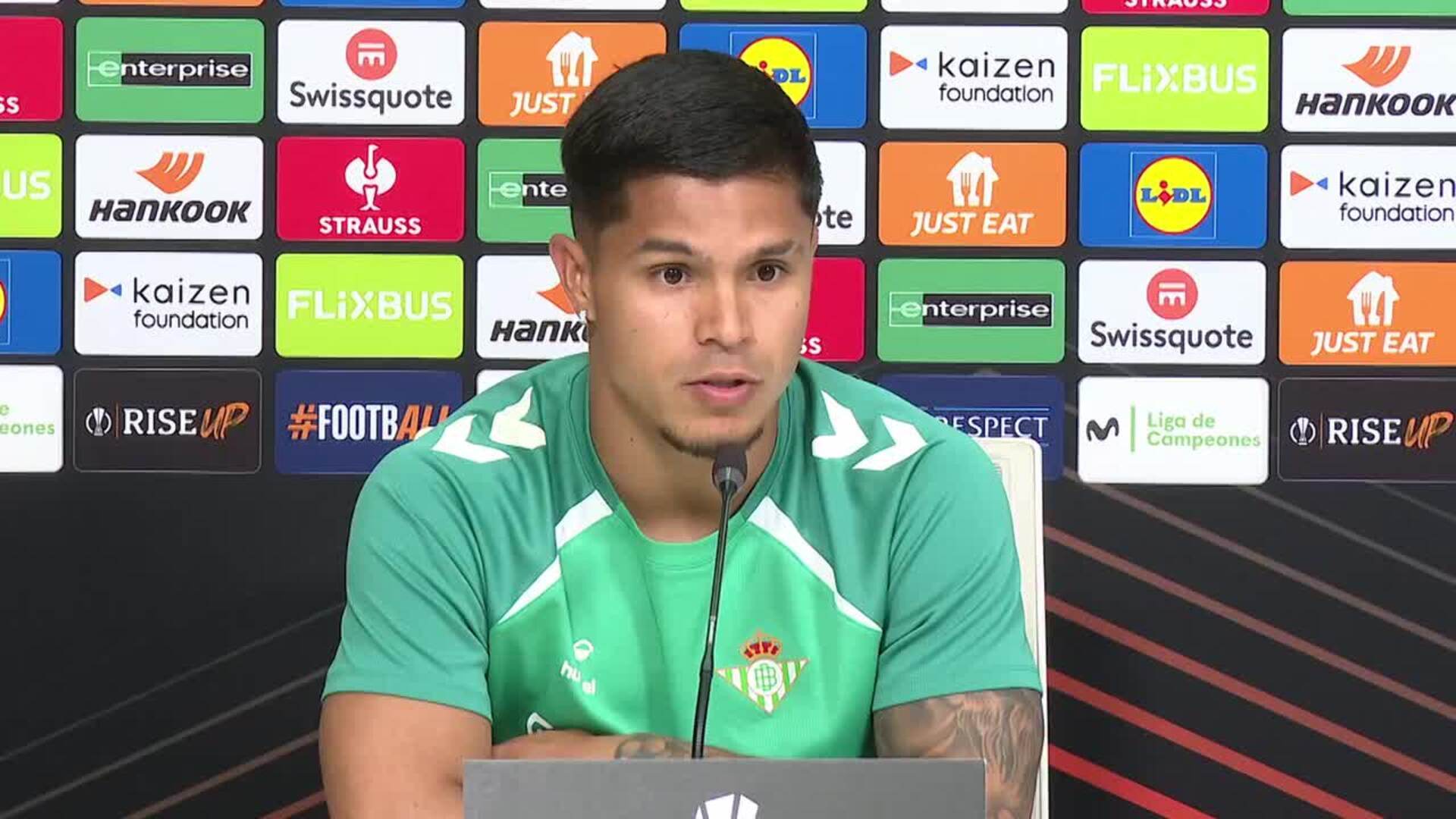 Cucho Hernández destaca el regreso de Isco: “cualquiera que lo tenga al lado lo hace mejor”