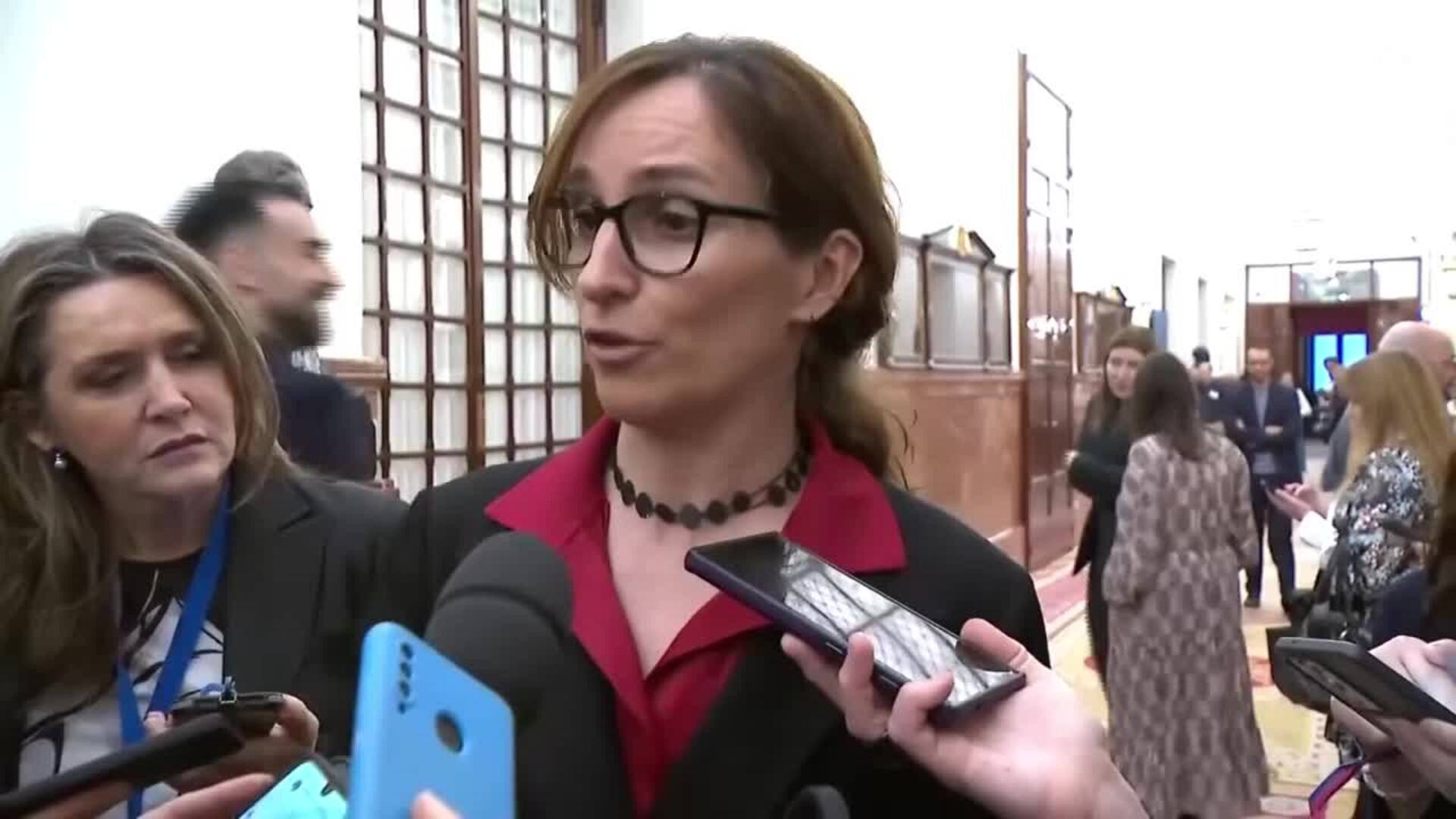 Mónica García reprocha a Ayuso estar "impidiendo la regularización"