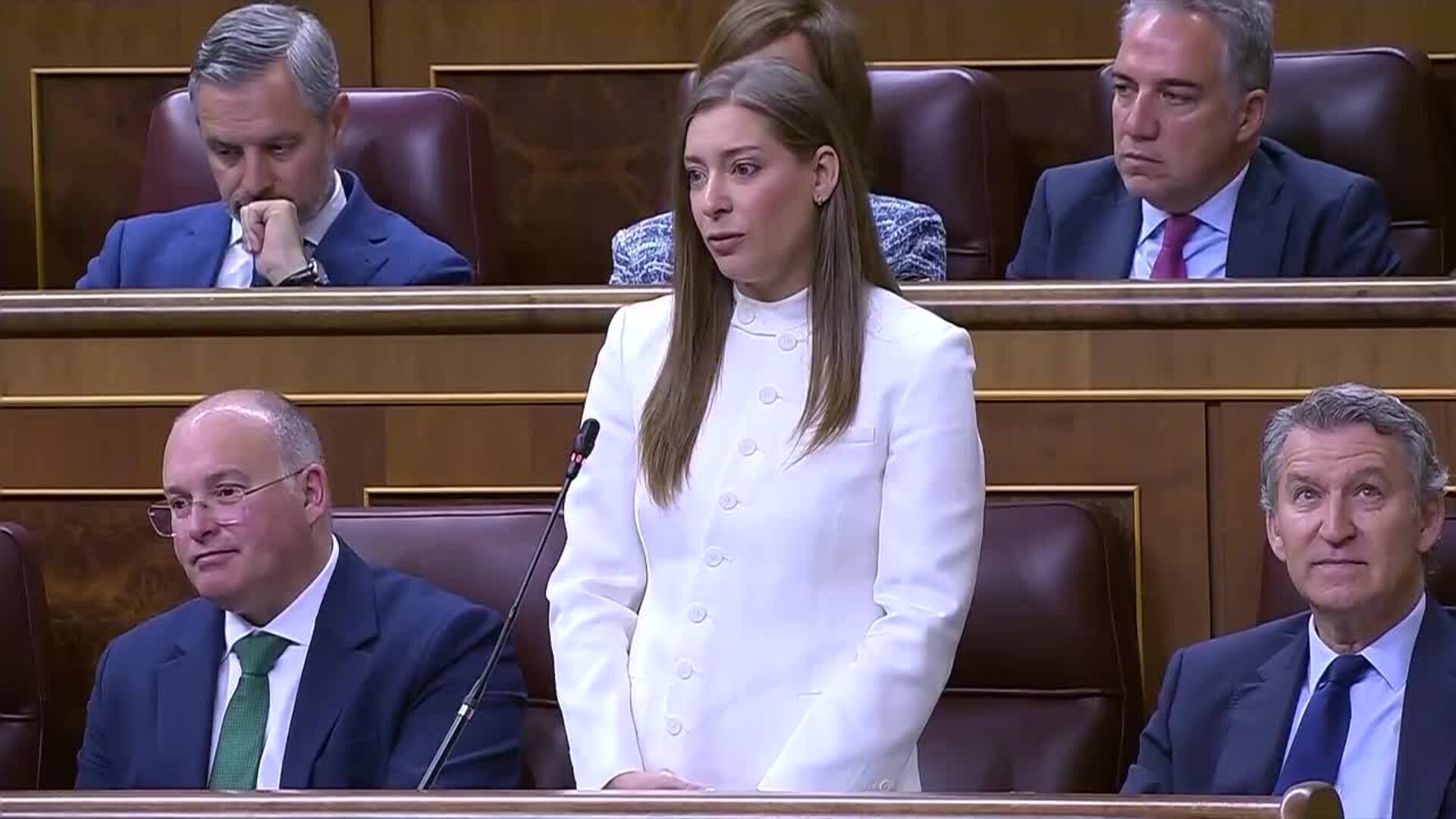 El procesamiento de Begoña Gómez y tragedia en Adamuz marcan la sesión de control