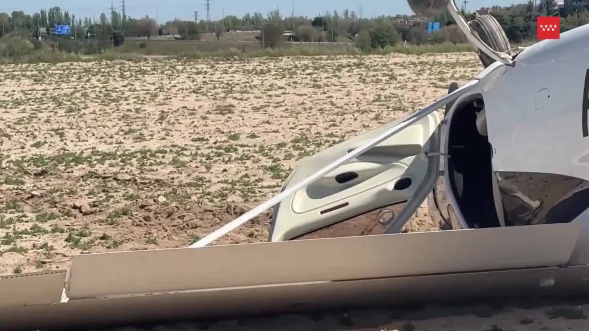 Heridos leves los dos ocupantes de una avioneta que aterrizó de emergencia en Cuatro Vientos