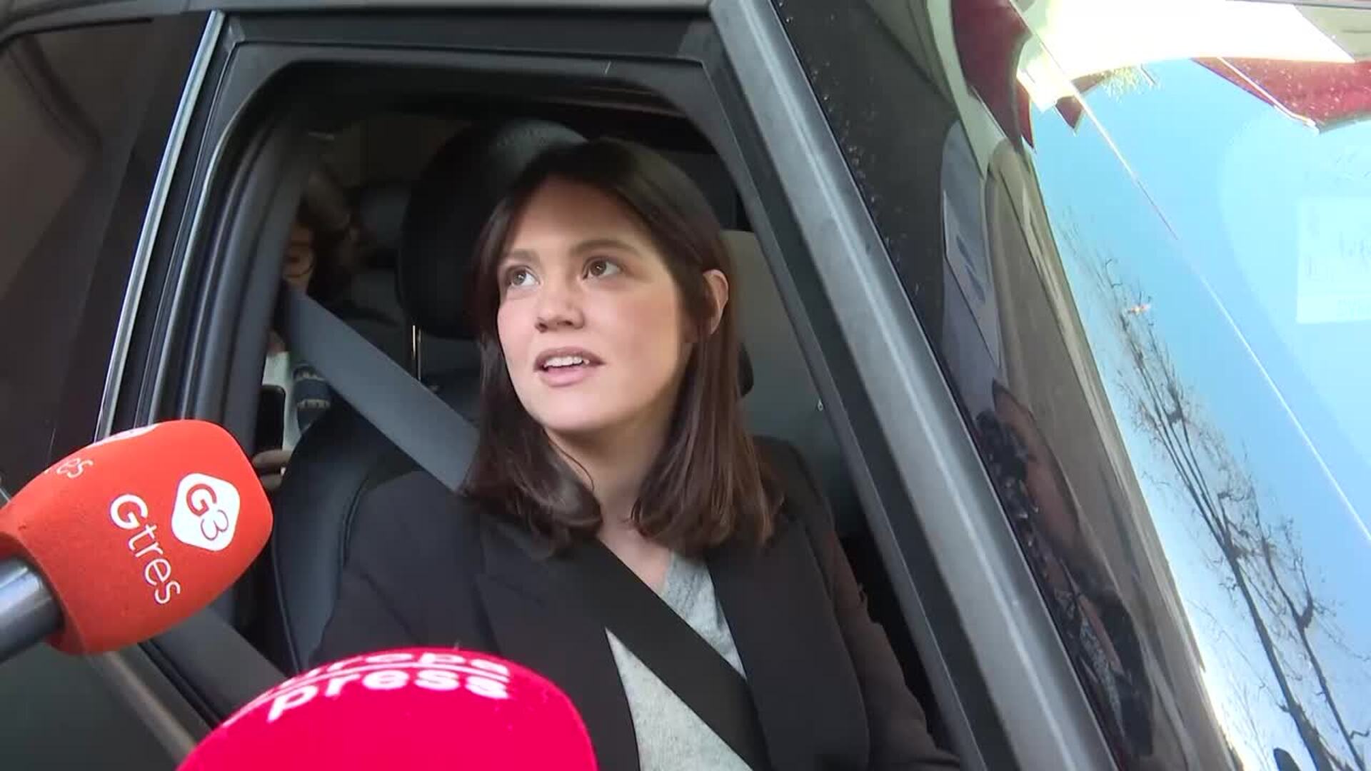 Isabelle Junot y Álvaro Falcó ya descansan en casa tras convertirse en papás de nuevo