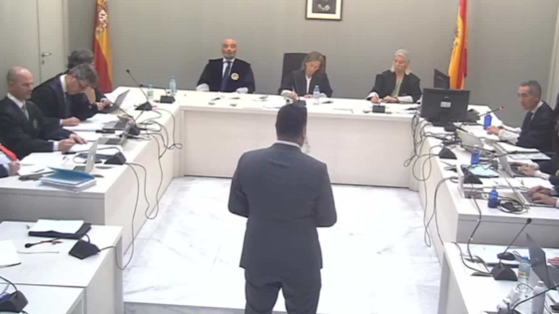 Policías confirman que realizaron un volcado de información del móvil de Bárcenas