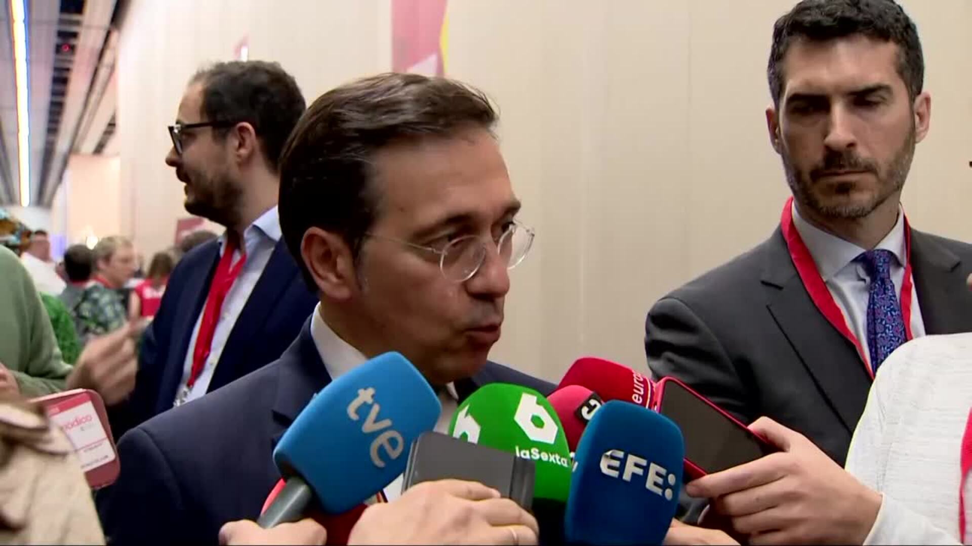 Albares: La apertura de Ormuz tiene que ser "por parte de todos" tras aceptar Irán pero no EEUU