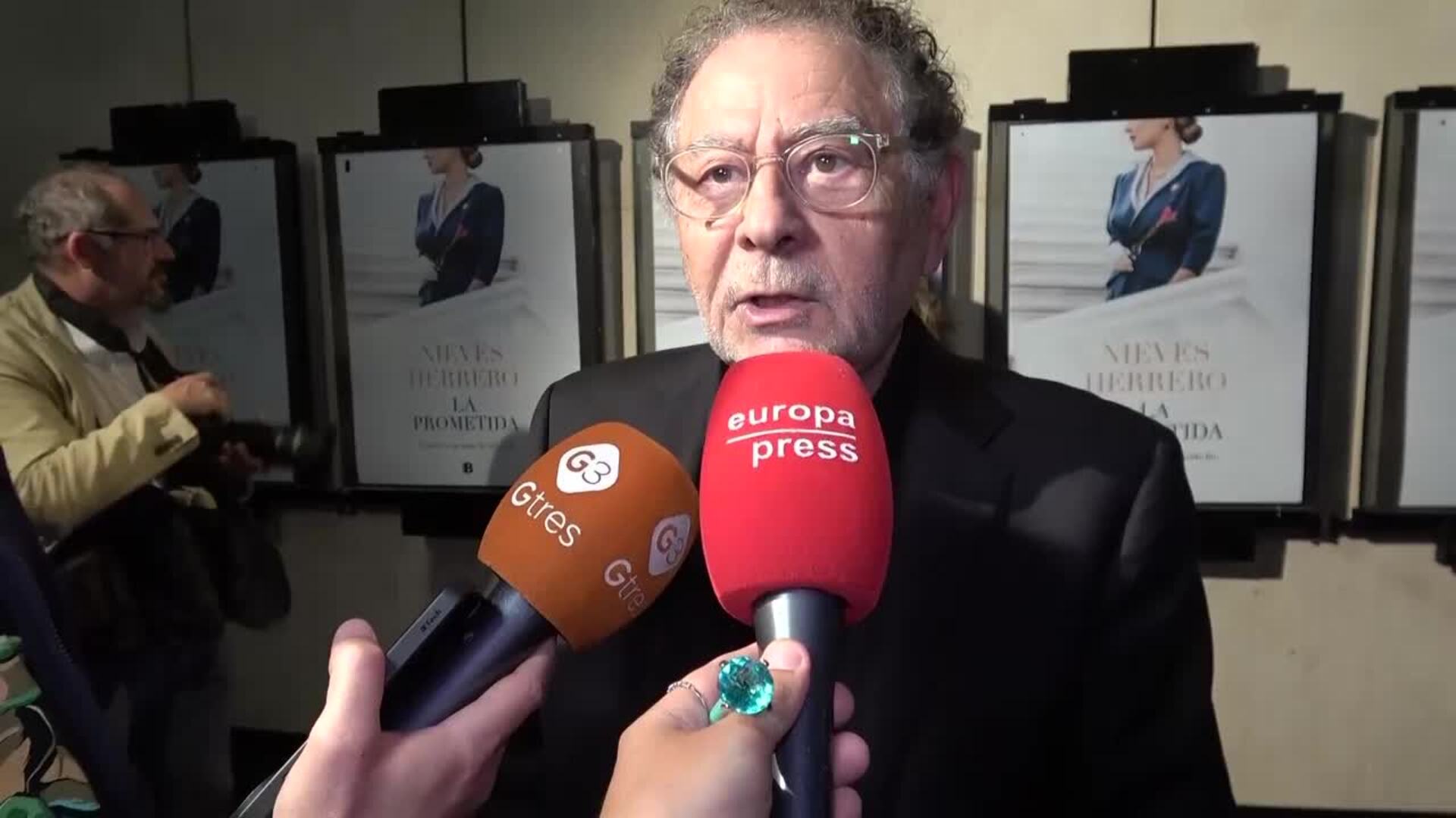 Roberto Verino se rinde a la Reina Letizia: "Su naturalidad es uno de sus grandes valores"