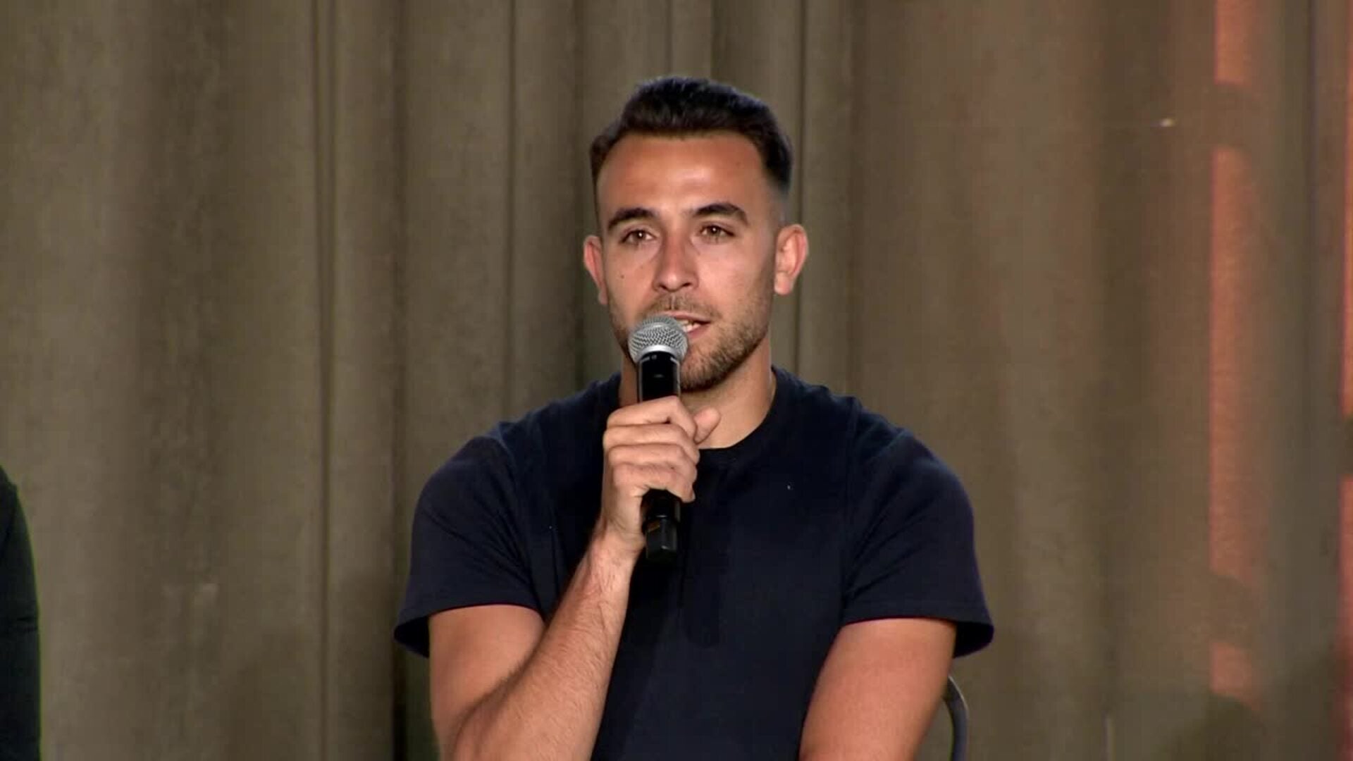 Eric Garcia: "Tuvimos 180 minutos para hacer la faena y no lo supimos hacer"
