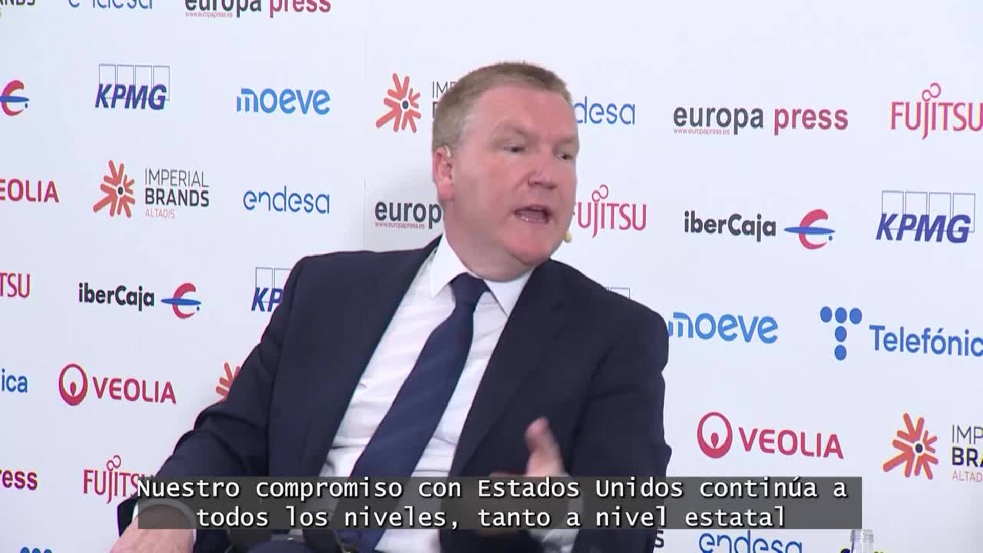 Comisario europeo de Justicia defiende la separación de poderes tras el choque Gobierno-Peinado