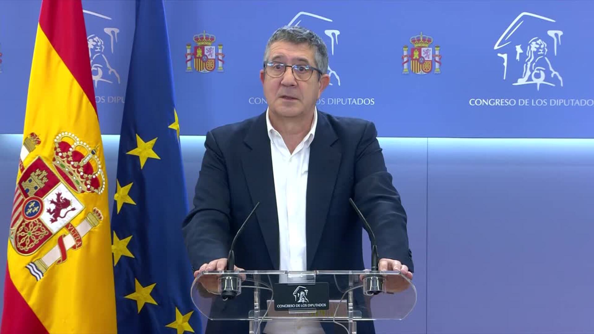 PSOE valora positivamente que haya colas de gente interesadas en la regularización