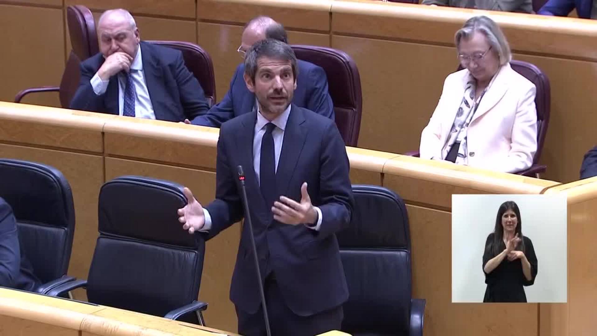 Urtasun dice que la Junta es quien debe trasladar que las carreras de caballos sean patrimonio