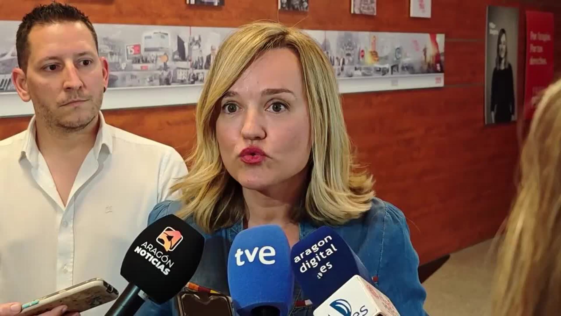 El acuerdo entre Azcón y Vox es "un ejercicio de supervivencia política", dice Alegría (PSOE)