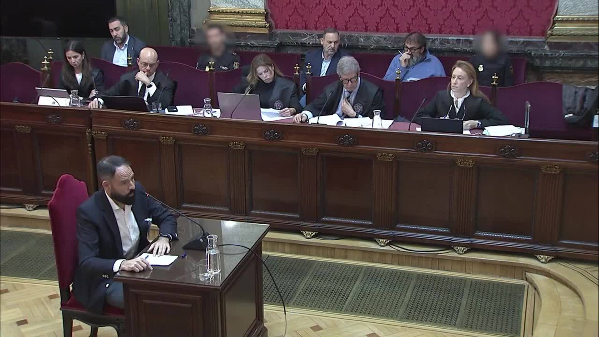 Exgerente del PSOE niega el uso de 'chistorras': "Nunca" se usaron billetes de 500, 200 o 100