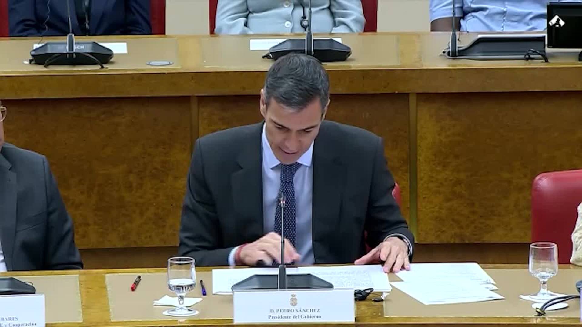 Sánchez insta a responder como sociedad para que la IA esté "en manos de los pueblos