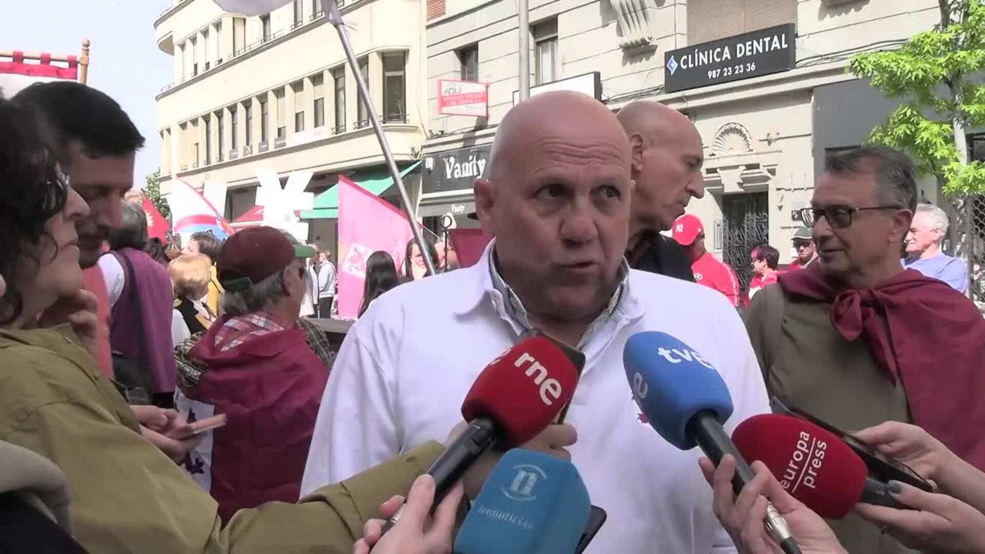 Cientos de leoneses reivindican la autonomía para no convertirse en "tierra de sacrificio"