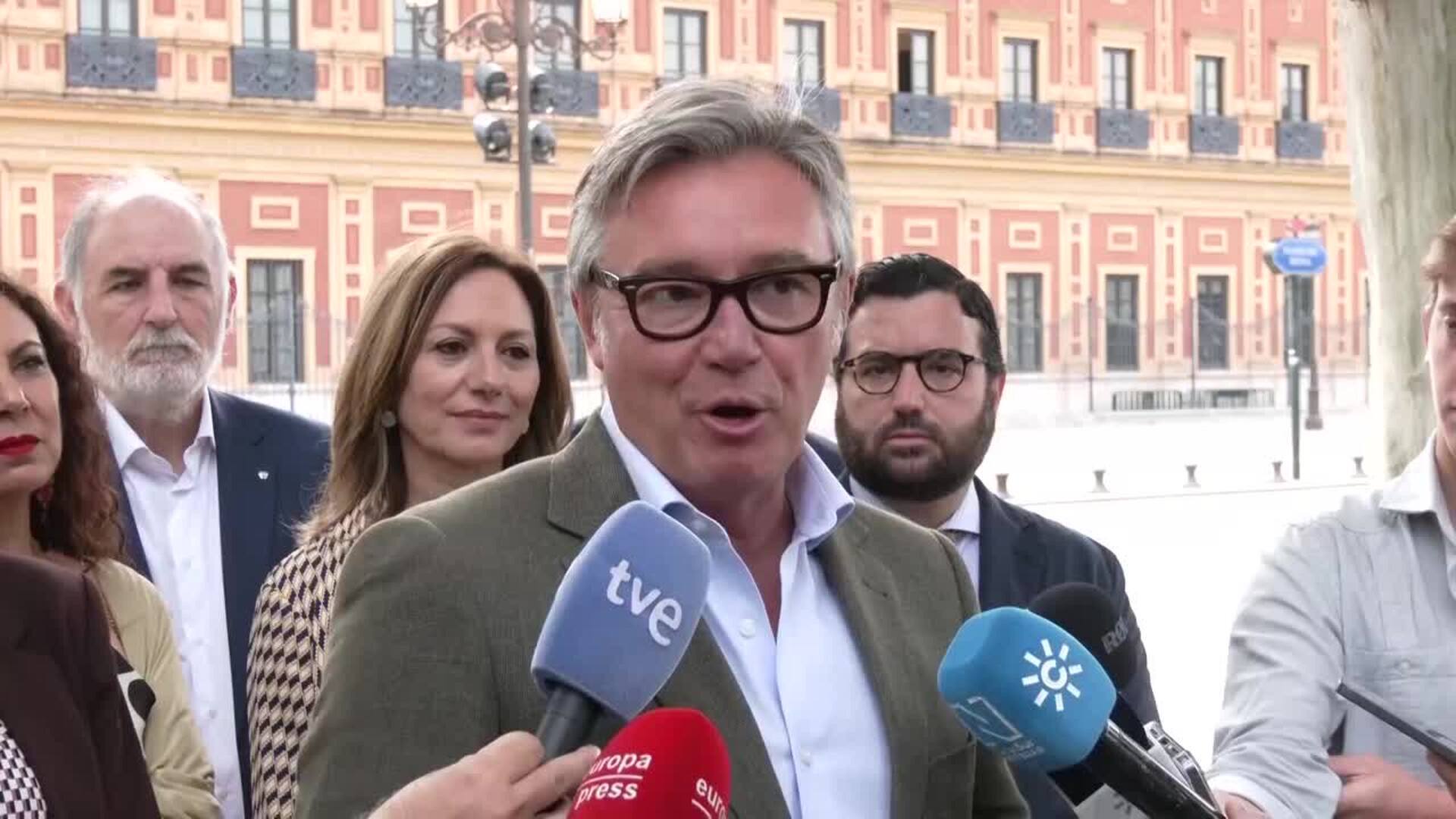 Vox defiende que director de comunicación "cumple sus obligaciones" tras denuncia de Adelante