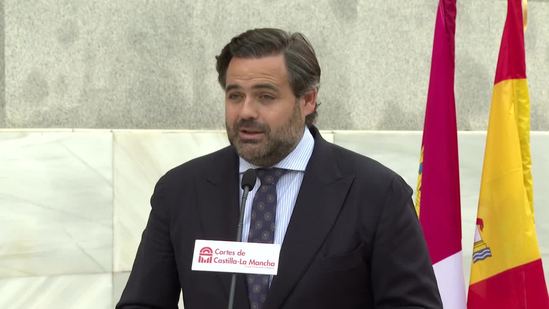PP pide en las Cortes "blindar" la carrera profesional sanitaria