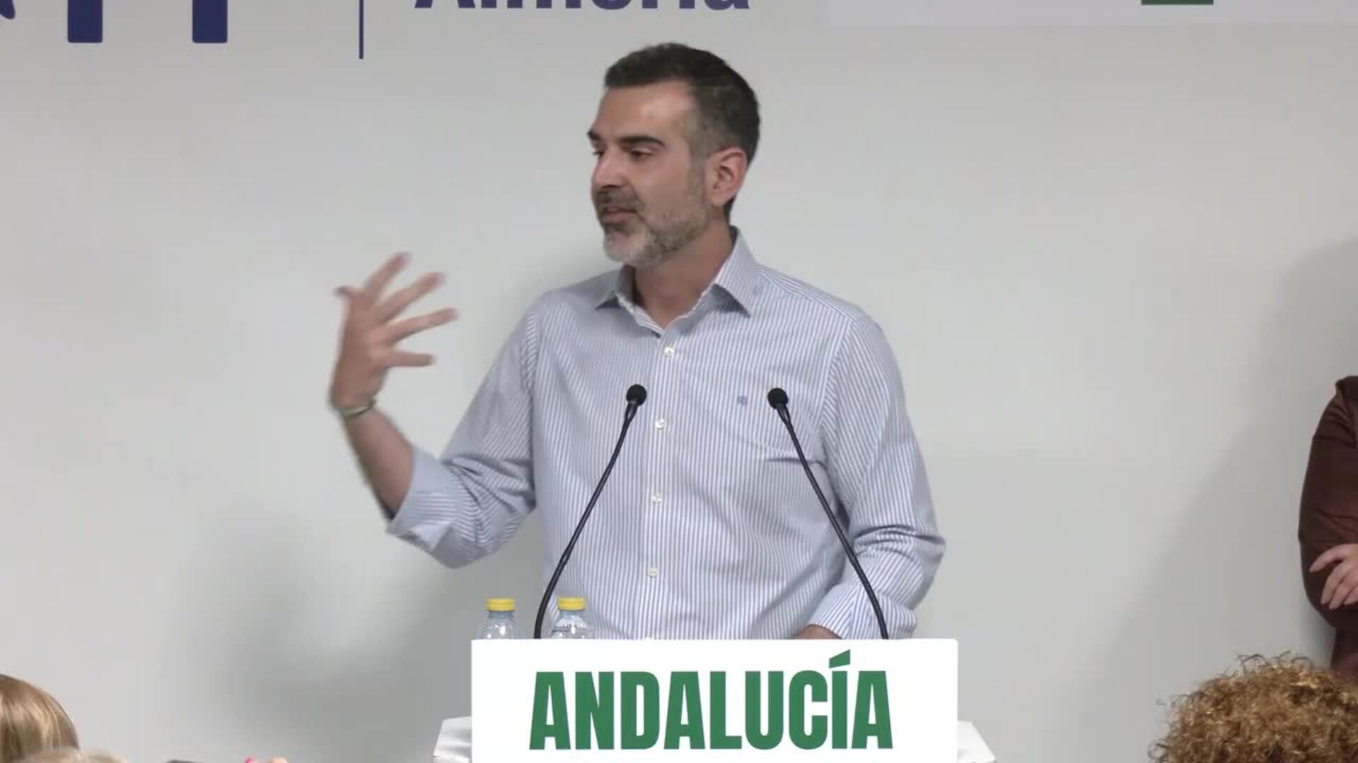 El PP-A se reúne con agricultores en Vícar y defiende la importancia del campo