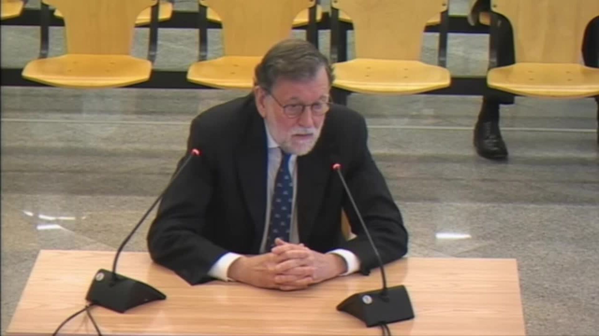 Rajoy niega una "operación política" para robar información a Bárcenas