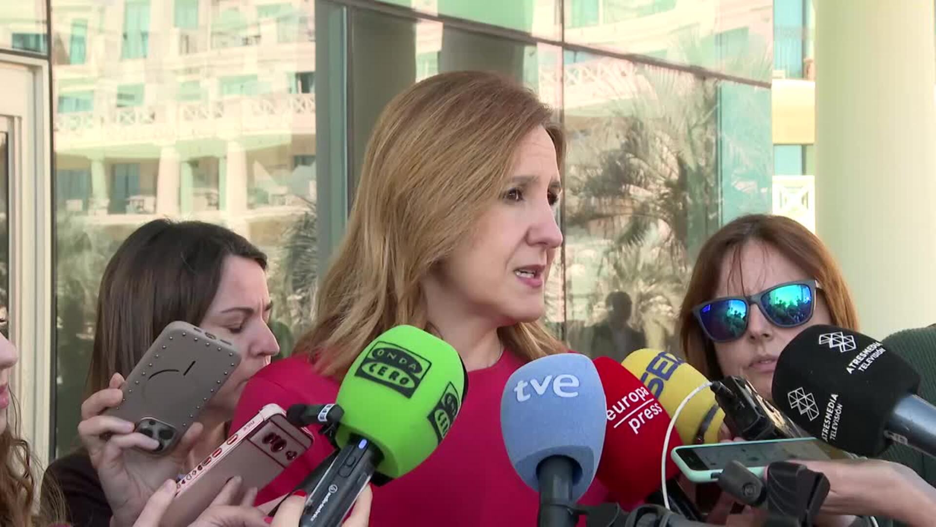 Catalá pide a Puente "dejar bloqueo político" y trabajar juntos en el soterramiento de las vías