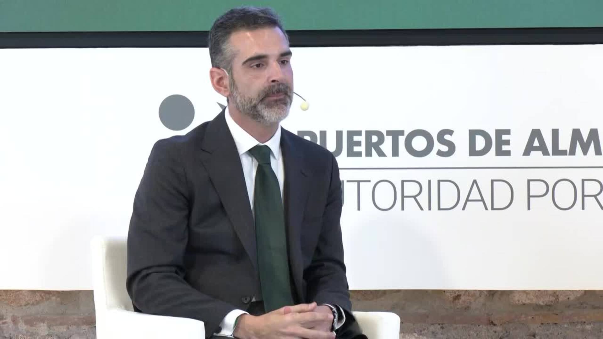 Fernández-Pacheco ve un "empuje" de la Junta al AVE en Almería