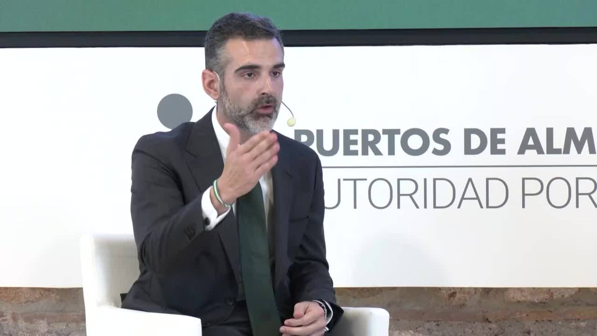 Pacheco pide a quienes "no les guste lo firmado en Extremadura" que den la mayoría al PP