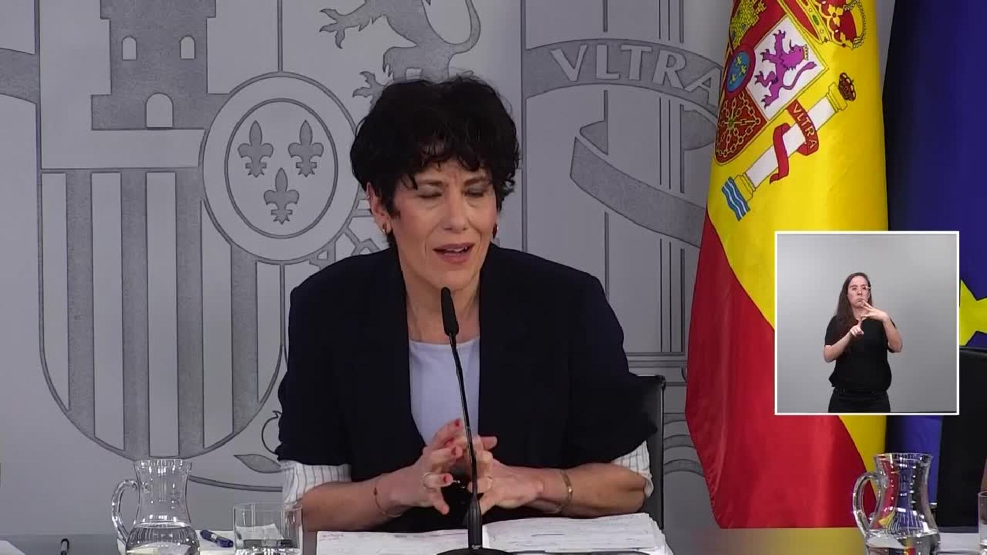 Saiz: "Estamos regularizando personas, no capitales opacos"