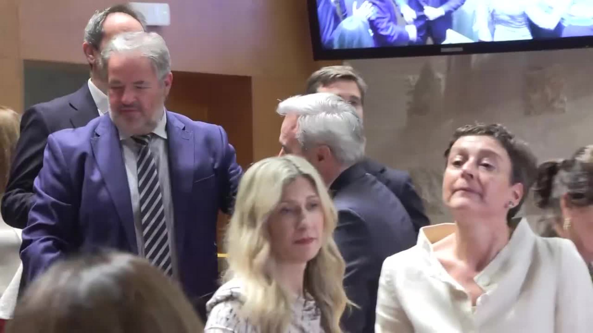Jorge Azcón (PP) investido presidente del Gobierno de Aragón de la XII legislatura