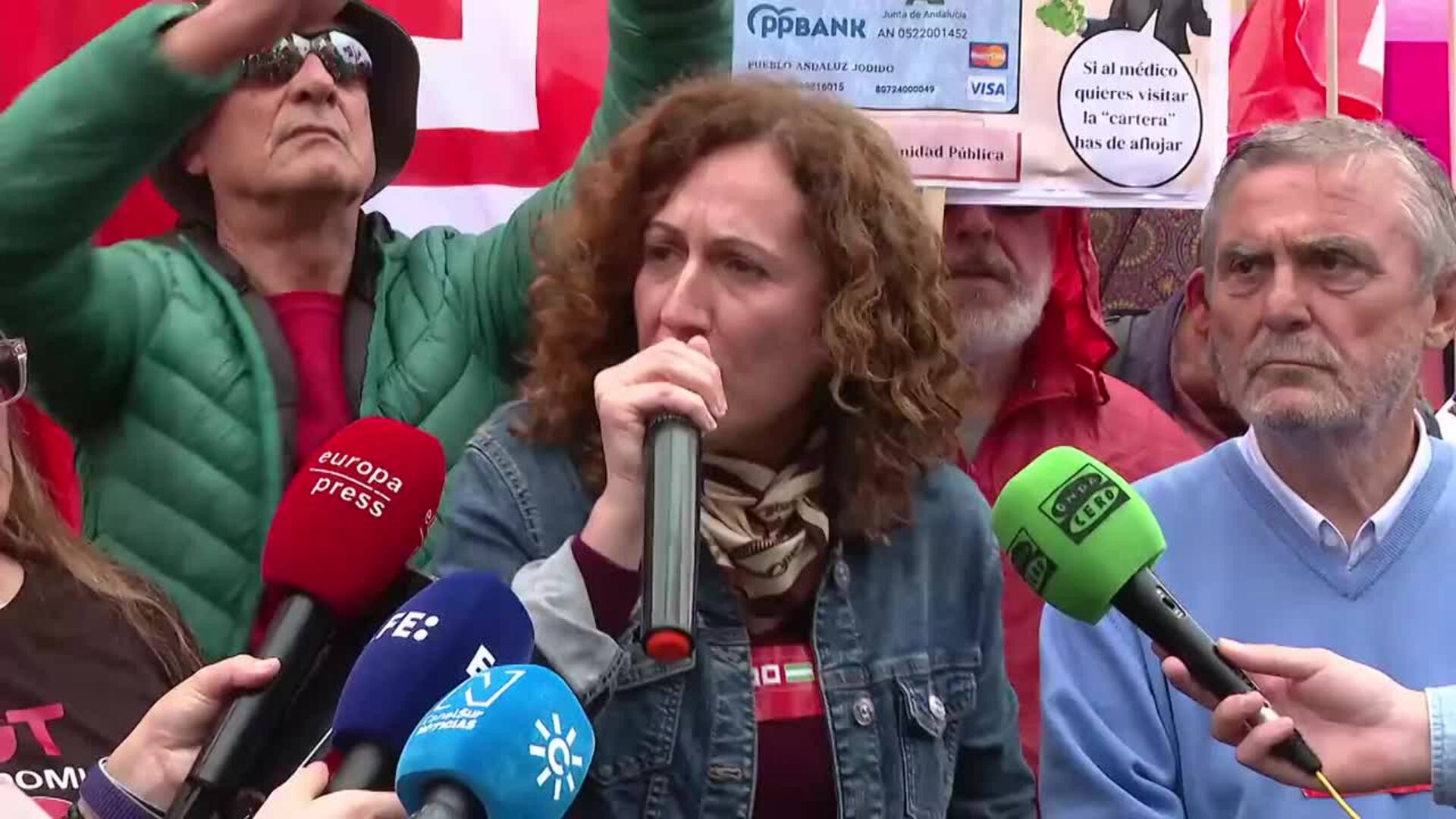 Sindicatos critican el "colapso" del sistema de dependencia en Andalucía