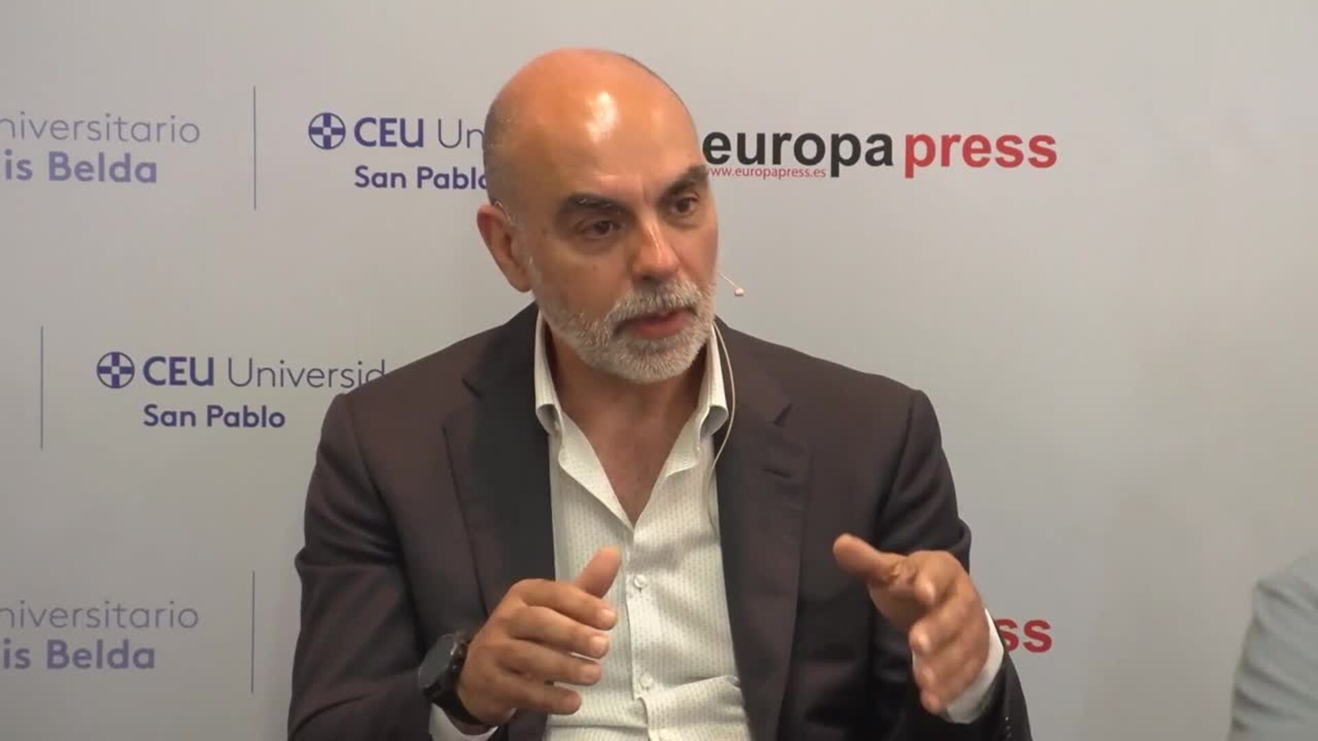 La empresa, la administración y la universidad reivindican el "trabajo en equipo" en Baleares