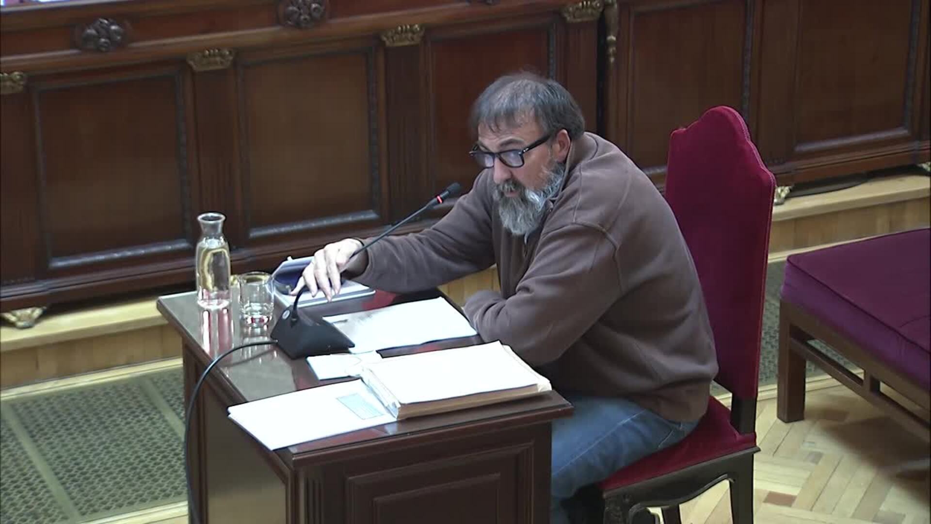 Koldo declara que recibió billetes de 500 euros del PSOE que ve legal y los llamó "chistorras"