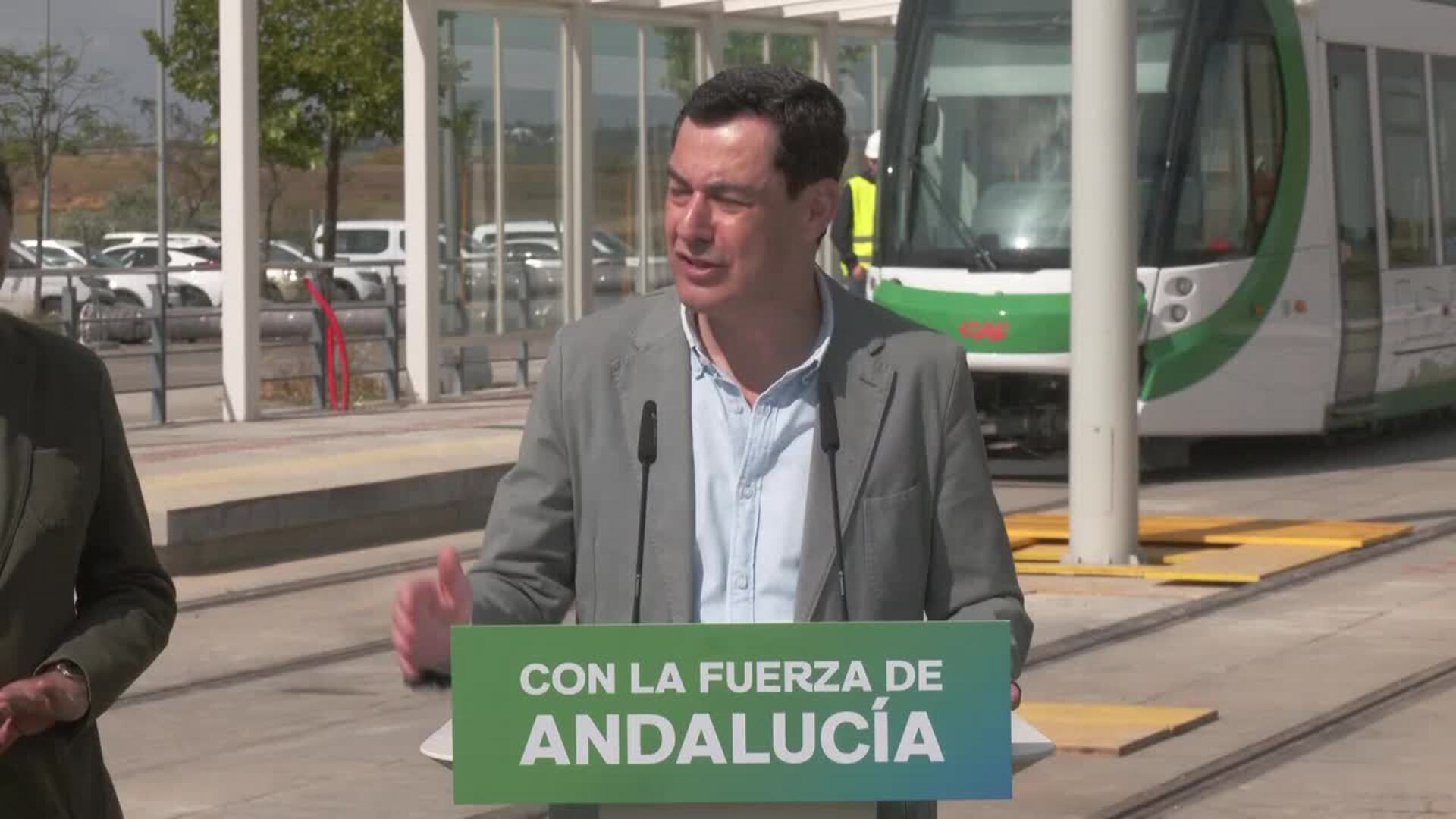 Moreno pide a Montero explicaciones por "paralización" de las obras del puente del Centenario