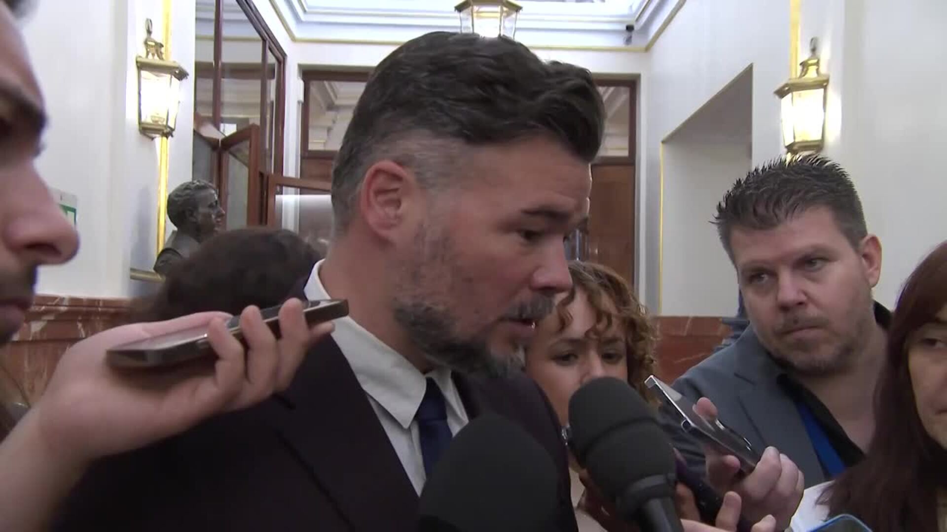 Rufián pide a Aldama que aporte pruebas de su acusación contra Sánchez