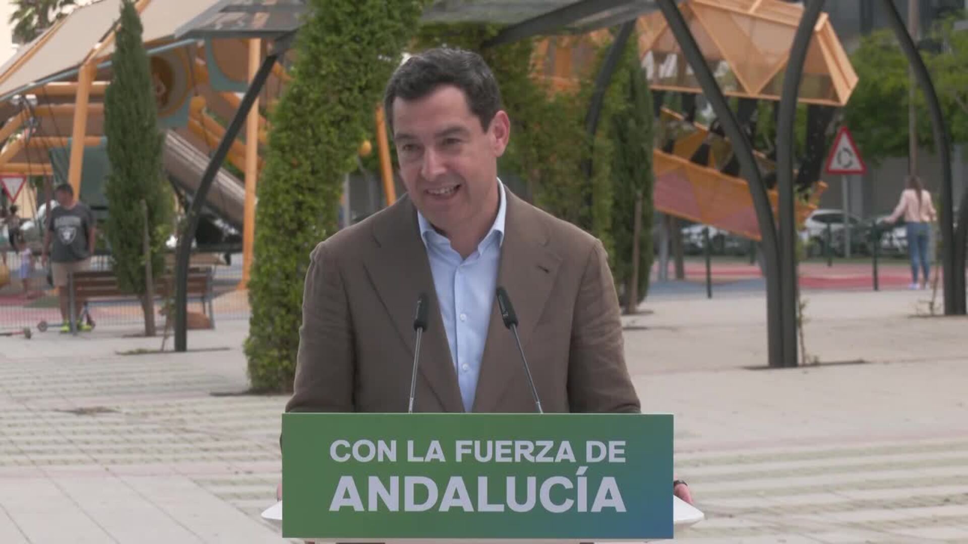 Moreno defiende al PP-A y espera un debate sereno en RTVE sin amenazas ni experimentos