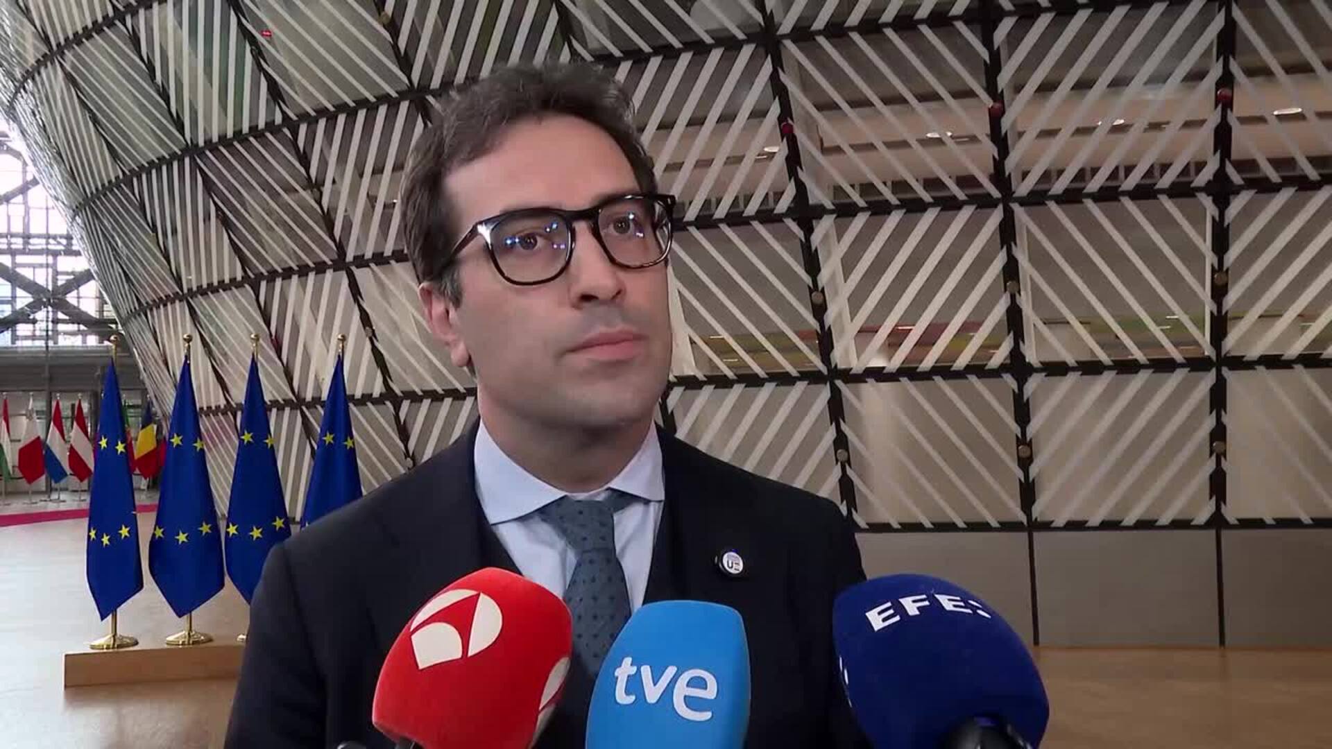 Cuerpo avisa de que la UE responderá si EEUU incumple el acuerdo sobre aranceles