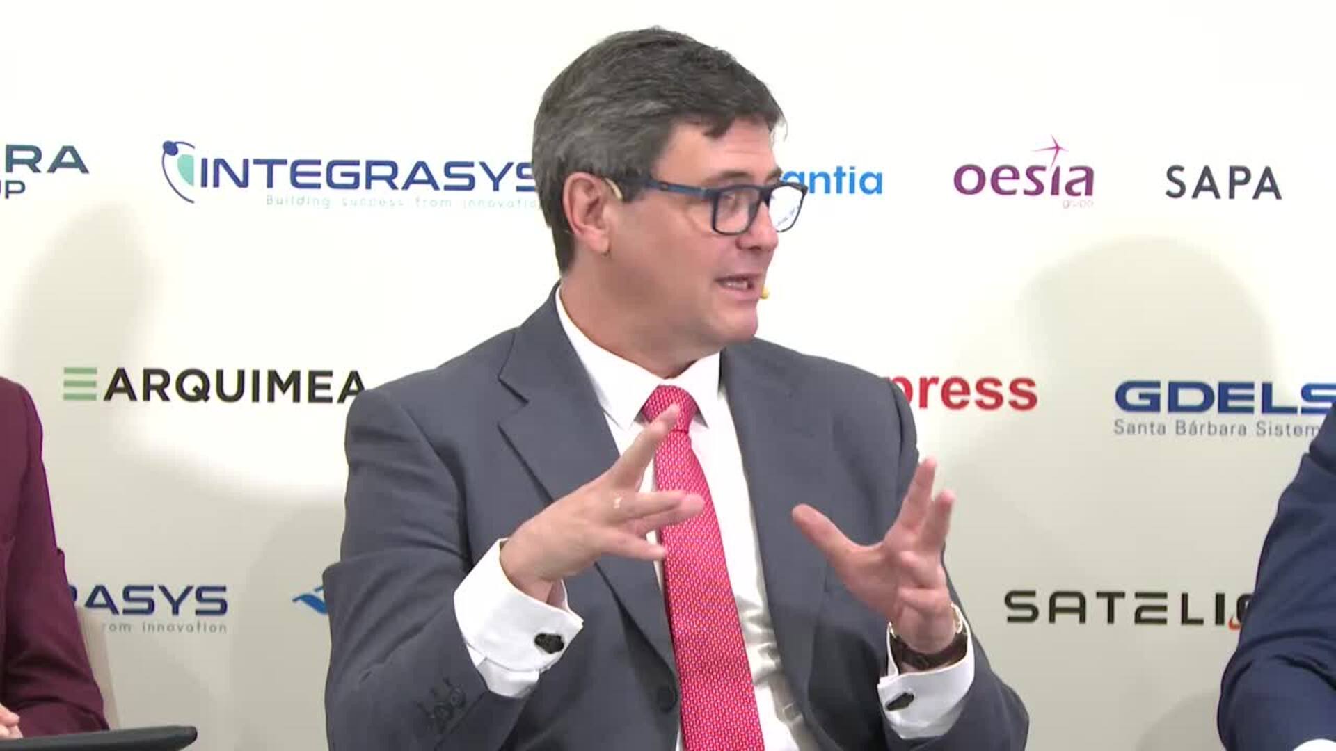 La industria de defensa española llama a la cooperación y a acelerar la tecnología disruptiva