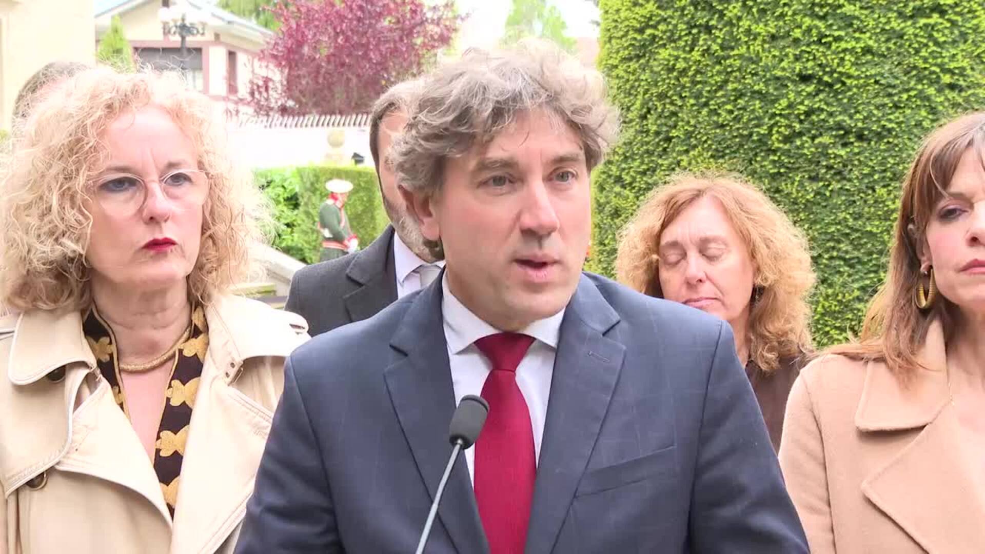 Andueza alaba a Garaikoetxea, que "empezó a construir una Euskadi" para todos