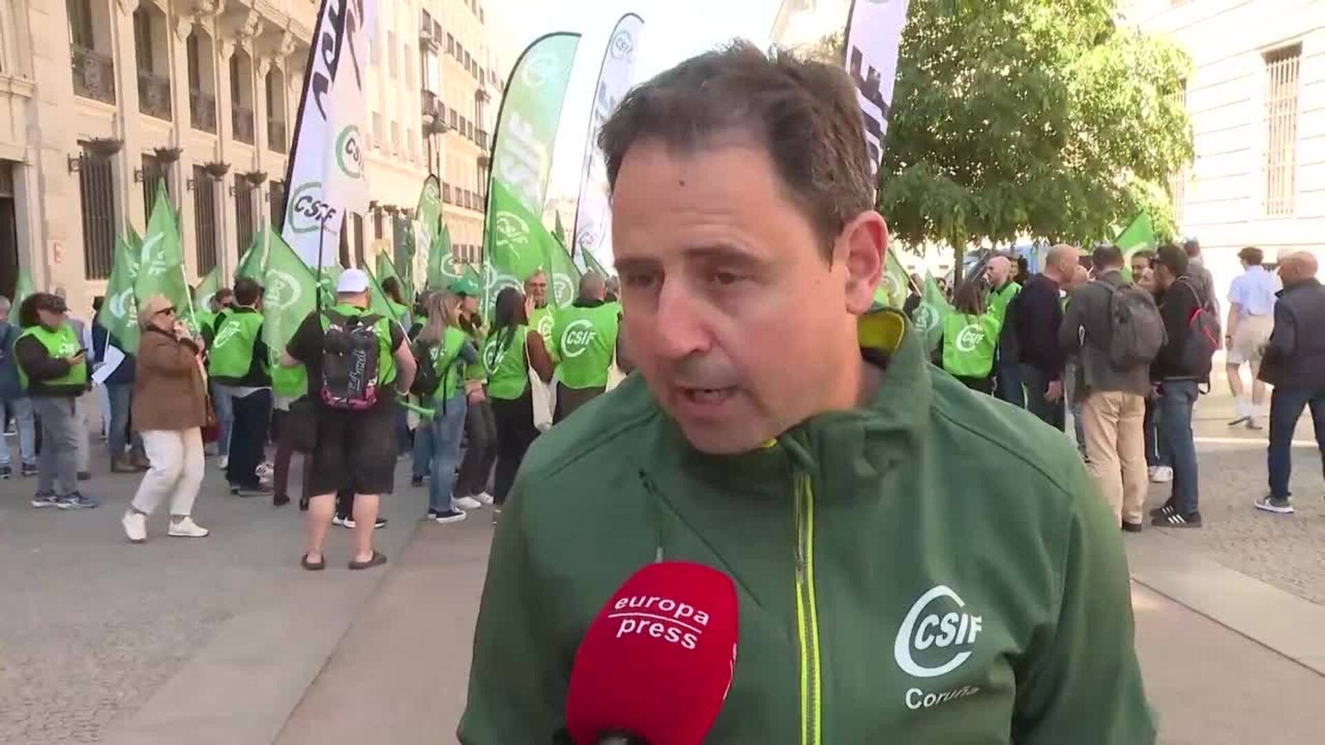 CSIF reclama mejoras de las condiciones laborales de los trabajadores de la AEAT