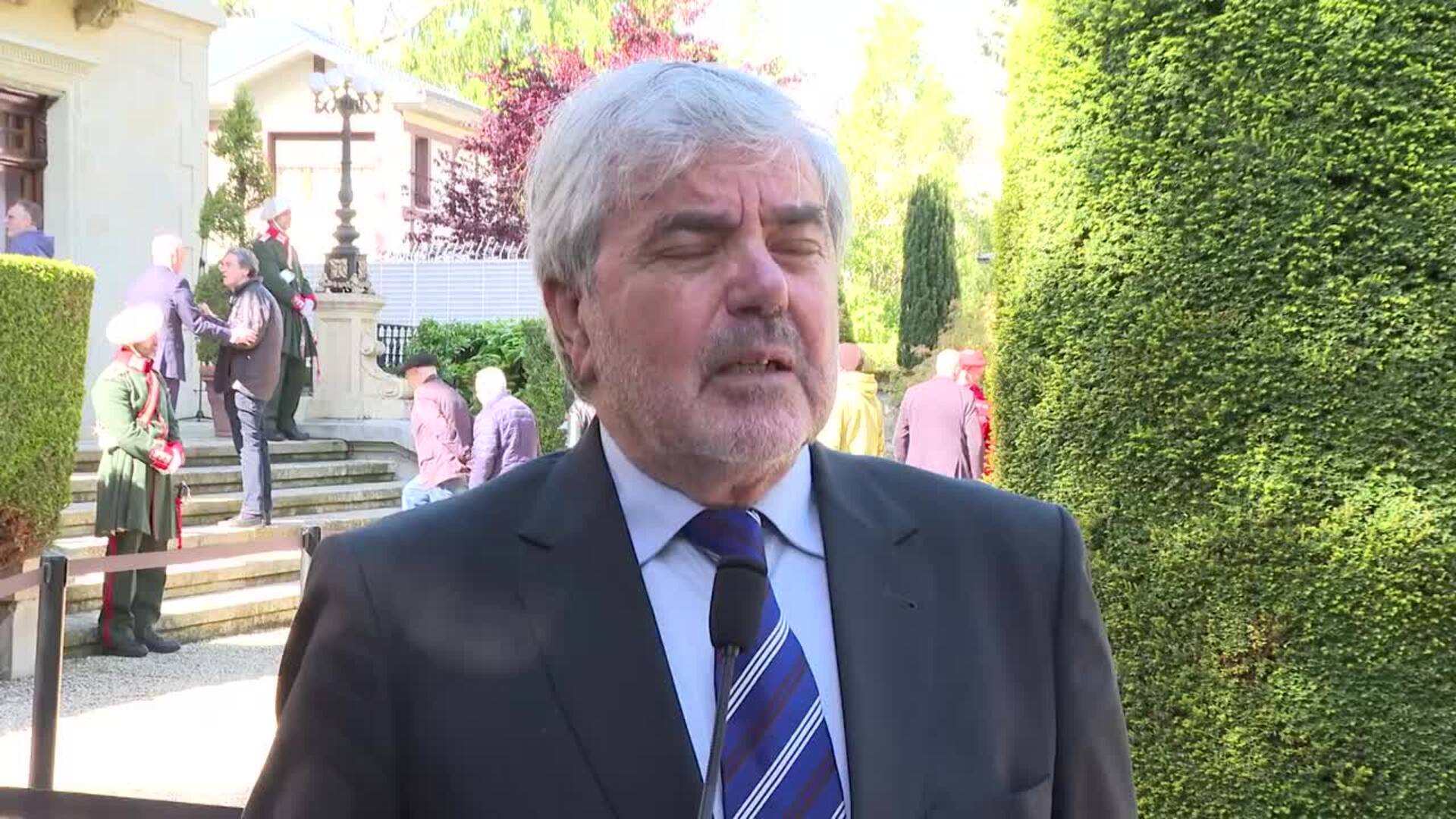 Knörr destaca que Garaikoetxea "puso todo su liderazgo al servicio del autogobierno"